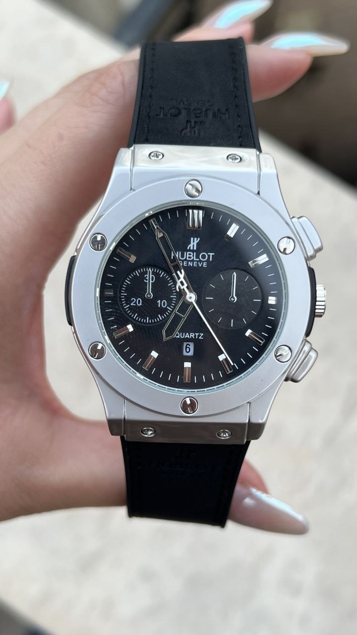 کد 2888 ساعت مردانه هابلوت چرمی اسپرت HUBLOT قاب استیل بند چرمی