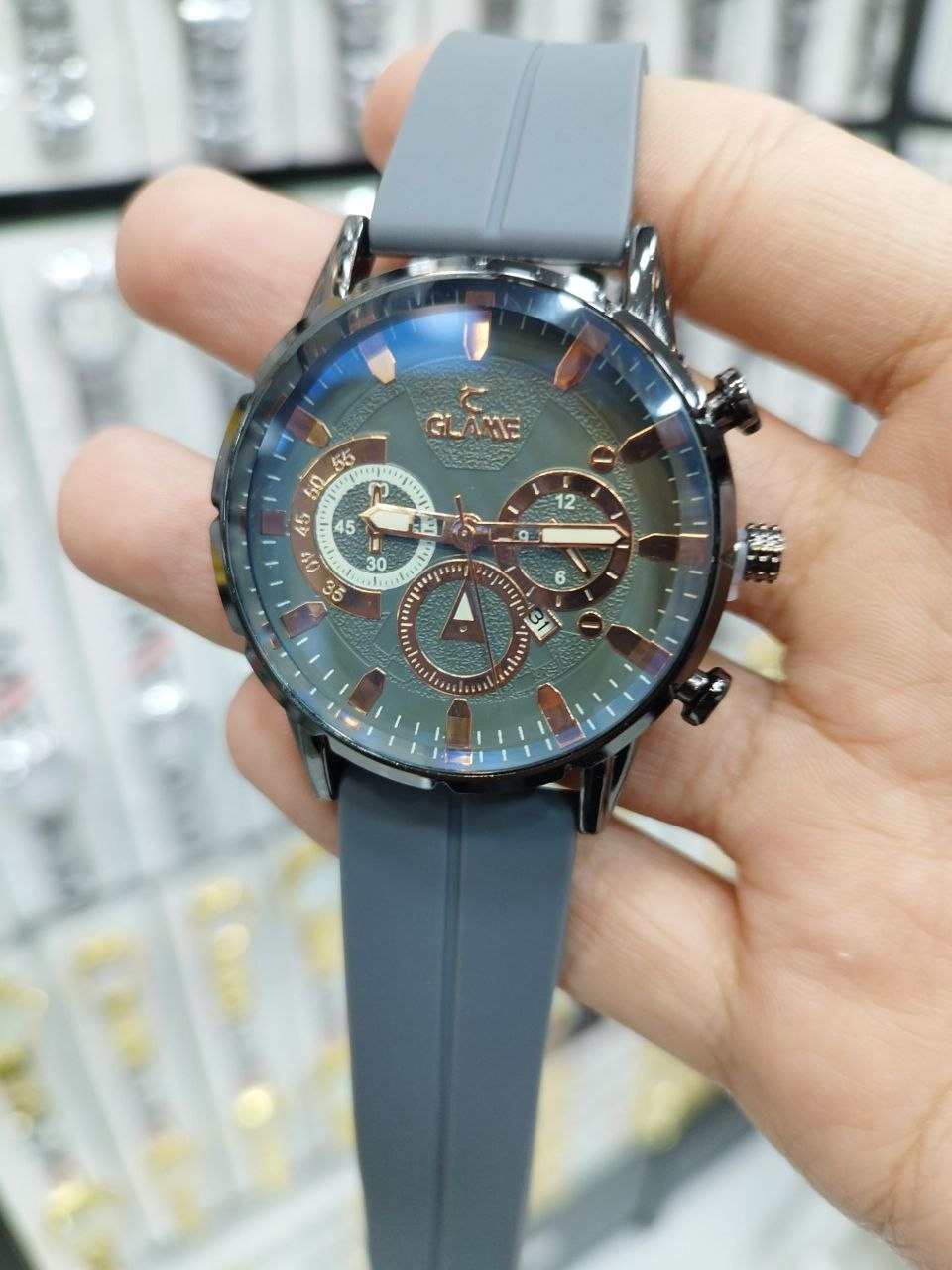 کد 272۵ ساعت مردانه مگنتی برند GLAME تقویم دار قفل مگنتی  موتور کوارتز