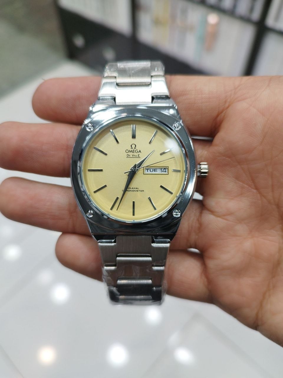کد  2412 ساعت مردانه برند امگا OMEGA بند فلزی
